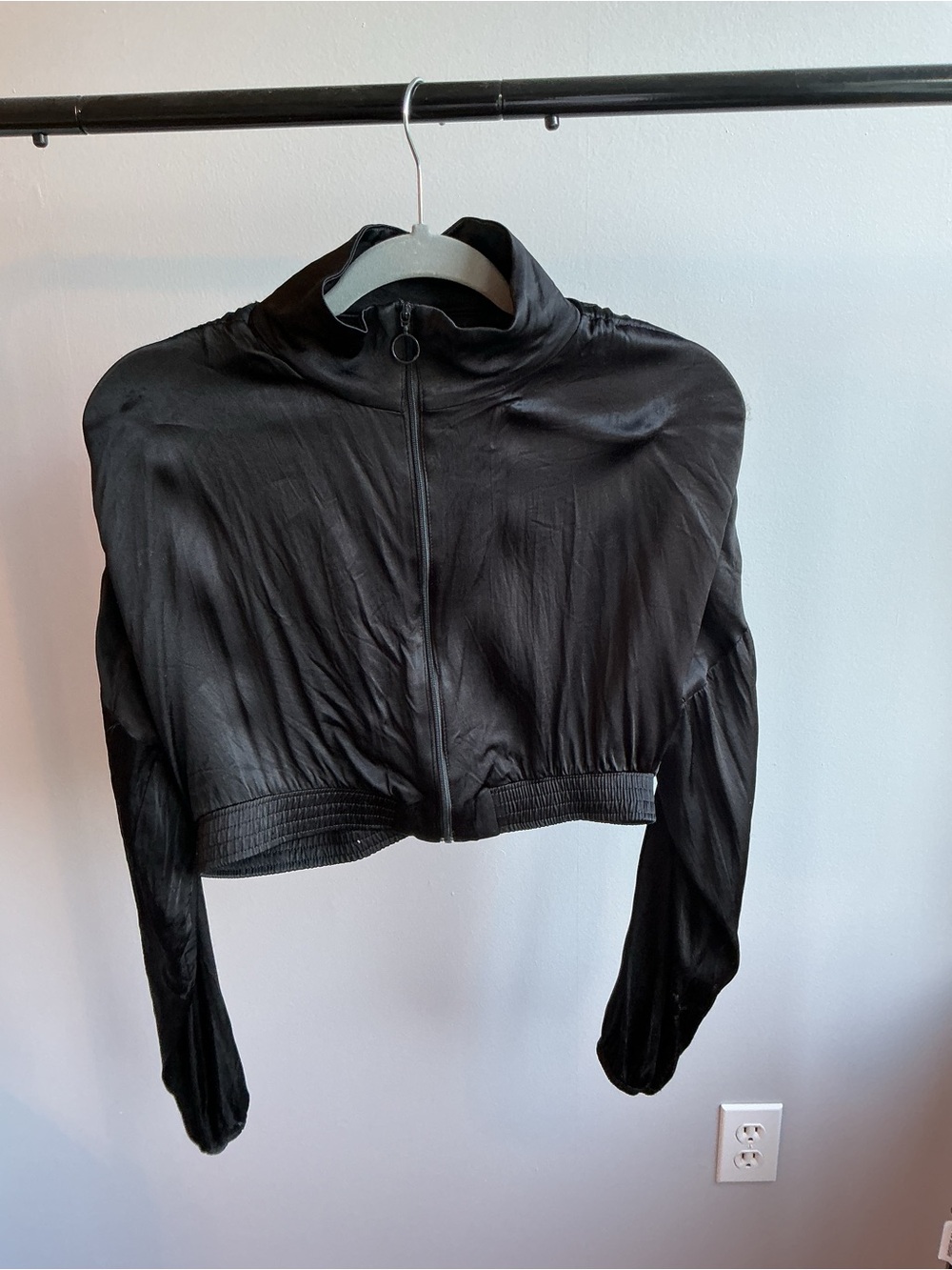 Zara Black Zip-Up Cropped Jacket